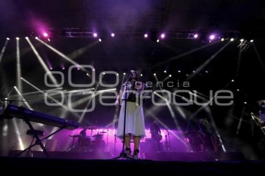 FERIA DE PUEBLA 2016 . JULIETA VENEGAS