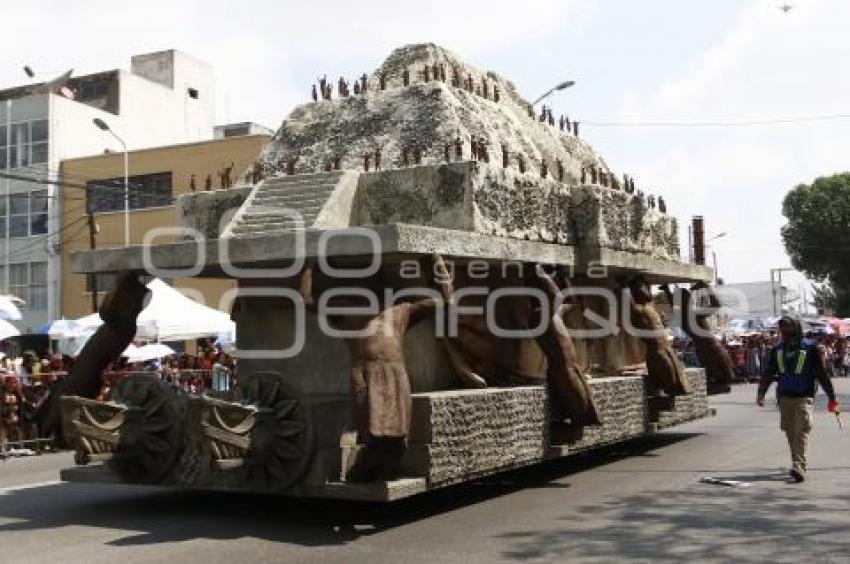 DESFILE CÍVICO MILITAR . 5 DE MAYO