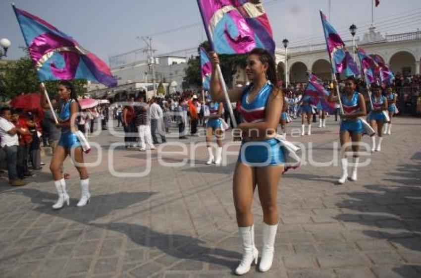 DESFILE 5 DE MAYO . ACATLÁN