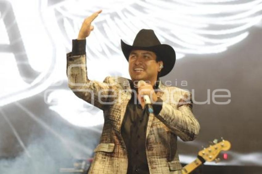 FERIA DE PUEBLA 2016 . JULIÓN ÁLVAREZ