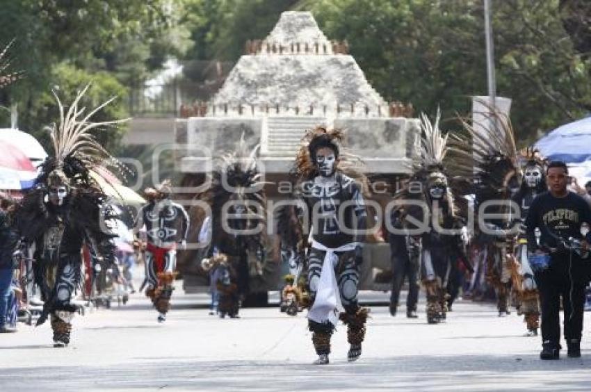 DESFILE CÍVICO MILITAR . 5 DE MAYO