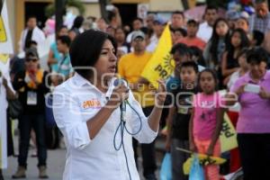 ELECCIONES . ROXANA LUNA EN TEHUACÁN