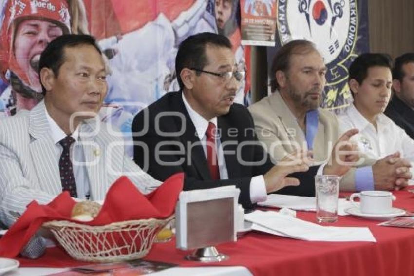 TAEKWONDO. COPA DINASTÍA
