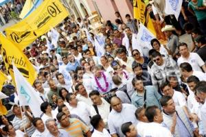 ELECCIONES . TONY GALI EN PAHUATLÁN