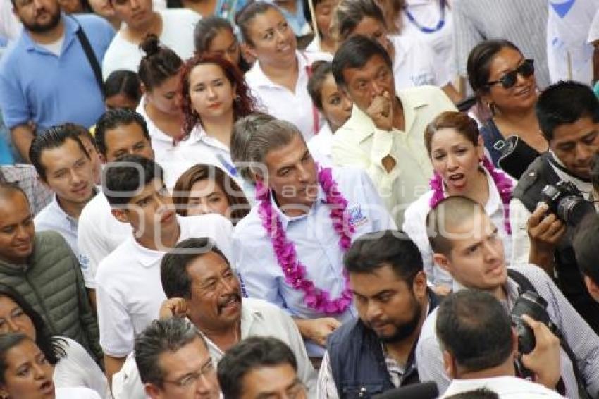 ELECCIONES . TONY GALI EN PAHUATLÁN