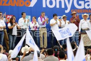 ELECCIONES . TONY GALI EN PAHUATLÁN