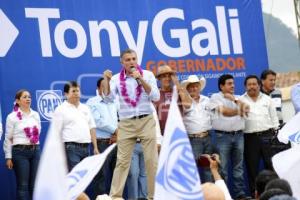 ELECCIONES . TONY GALI EN PAHUATLÁN