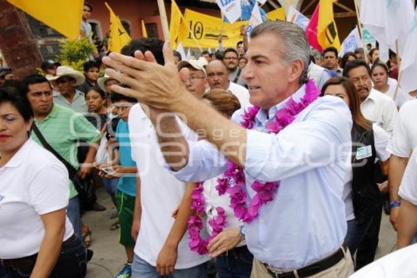 ELECCIONES . TONY GALI EN PAHUATLÁN