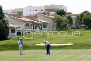 TORNEO GOLF MERCEDES TROPHY