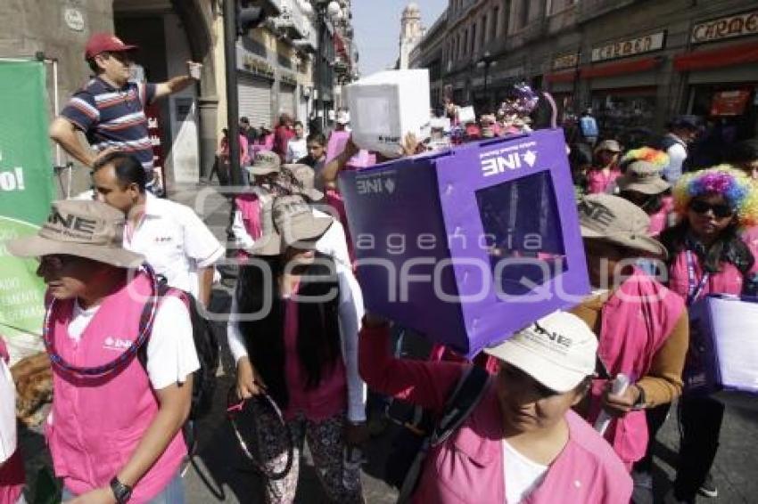 CAMINATA POR LA DEMOCRACIA