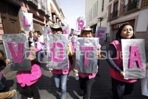 CAMINATA POR LA DEMOCRACIA