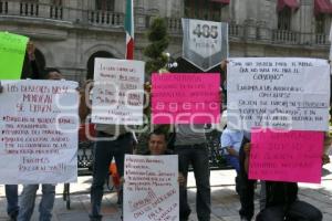 MANIFESTACION EX FUNCIONARIOS