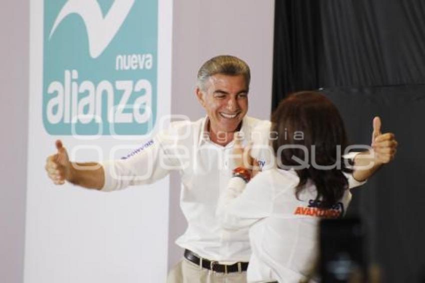 ELECCIONES . ANTONIO GALI . FESTEJO