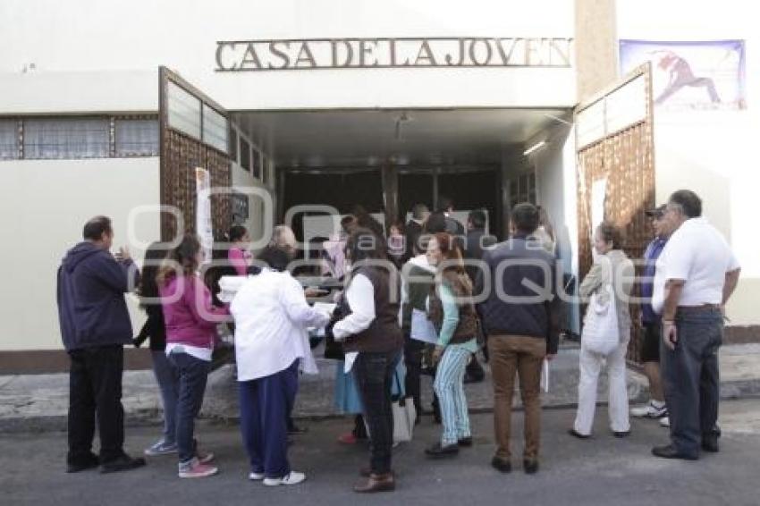 ELECCIONES . CASILLAS