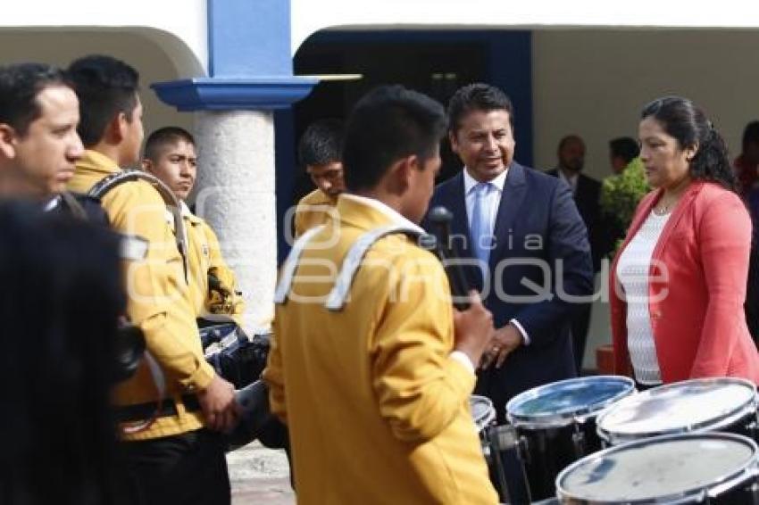 CEREMONIA CÍVICA . CHOLULA