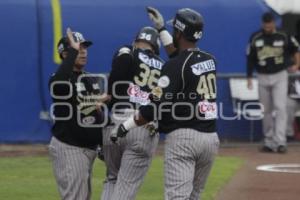 BEISBOL . PERICOS VS SULTANES