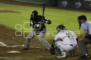 BÉISBOL . PERICOS VS SULTANES