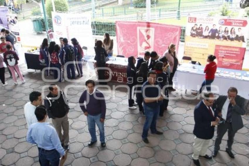 FERIA UNIVERSITARIA REGIONAL