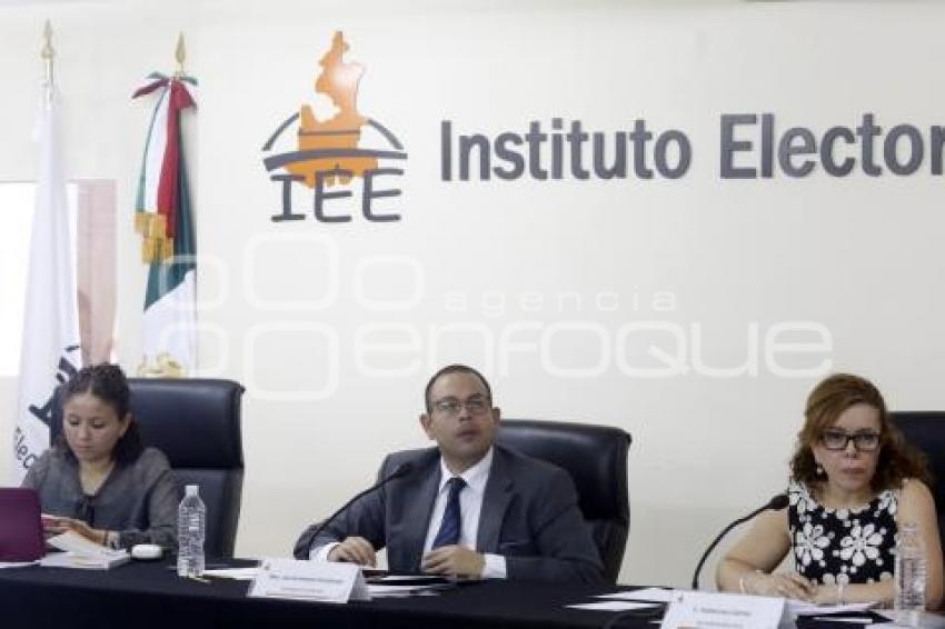 SESIÓN IEE
