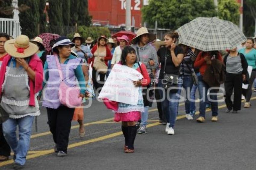 28 DE OCTUBRE . MANIFESTACIÓN