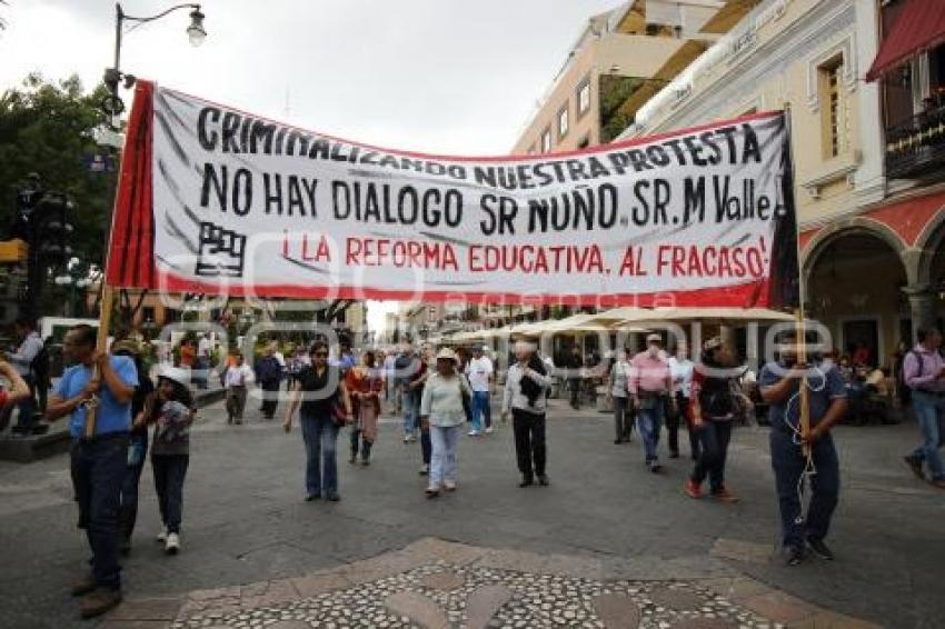 CONSEJO DEMOCRÁTICO MAGISTERIAL