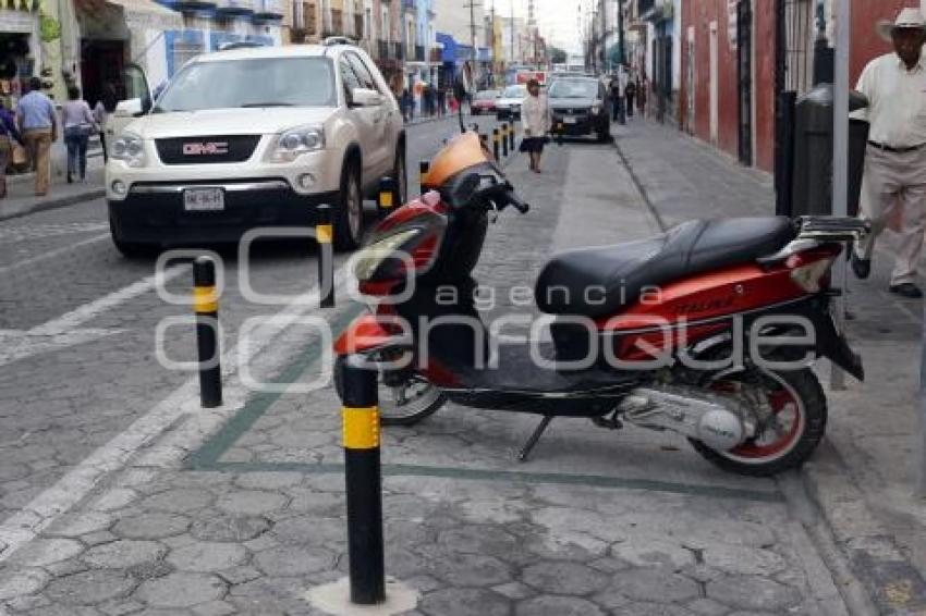 BOLARDOS . CICLOESTACIÓN