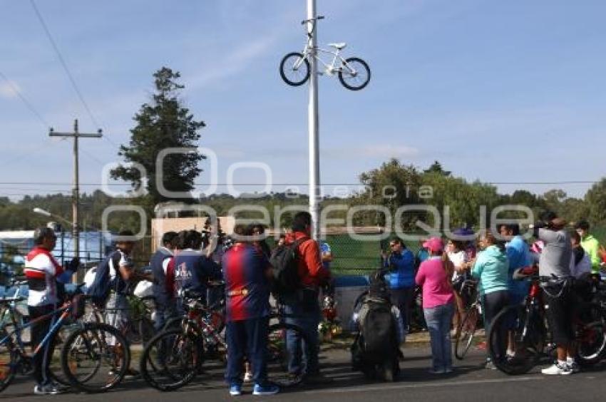 COLOCACIÓN BICICLETA BLANCA