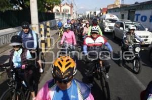 COLOCACIÓN BICICLETA BLANCA