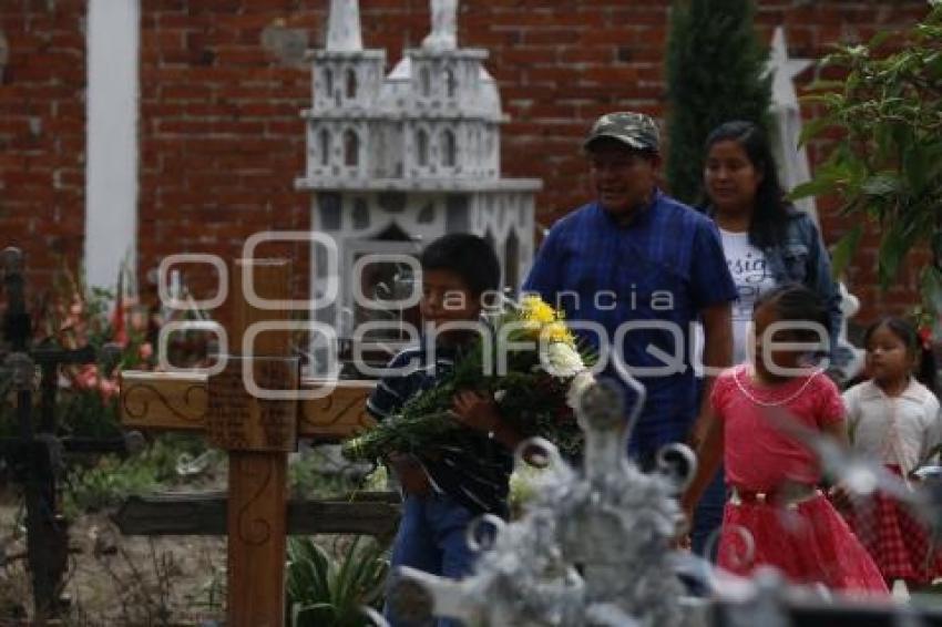 DÍA DEL PADRE . PANTEONES