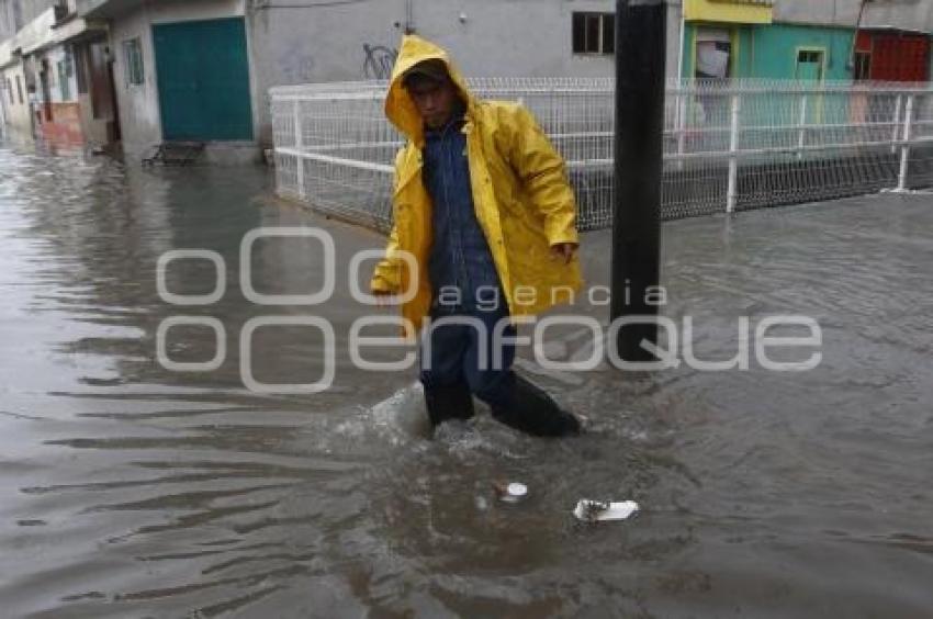 LLUVIA . INUNDACIONES