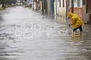 LLUVIA . INUNDACIONES