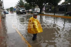 LLUVIA . INUNDACIONES