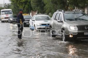 LLUVIA . INUNDACIONES