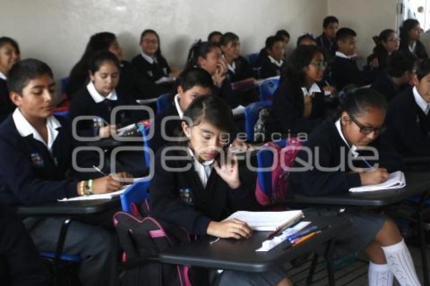 INAUGURACIÓN ESPACIOS EDUCATIVOS . RMV