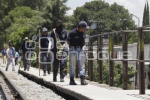 BOMBEROS BÚSQUEDA ADOLESCENTE RÍO ATOYAC