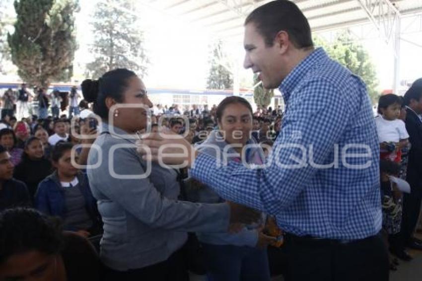 INAUGURACIÓN ESPACIOS EDUCATIVOS . RMV