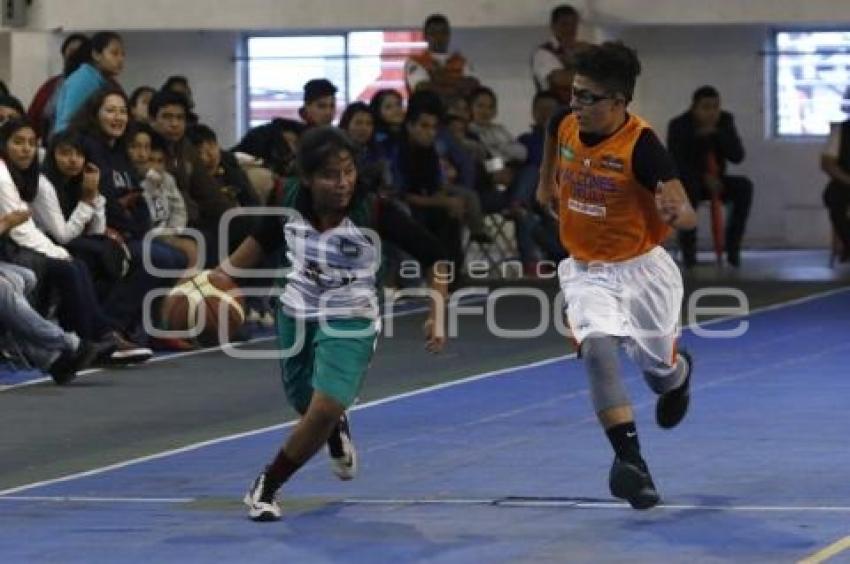 NIÑOS TRIQUIS DE OAXACA