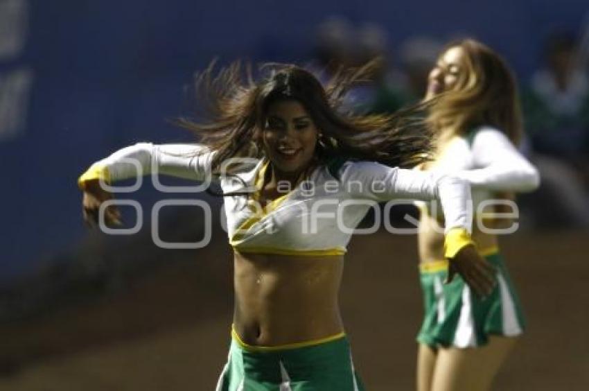 BÉISBOL . PERICOS VS DELFINES