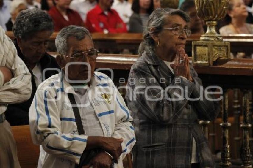 MISA DOMINICAL . CATEDRAL