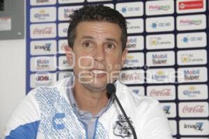 RICARDO VALIÑO . DIRECTOR TÉCNICO CLUB PUEBLA