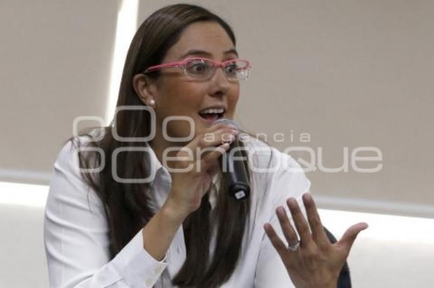 FIRMA DE CONVENIO . MUJERES SIN VIOLENCIA