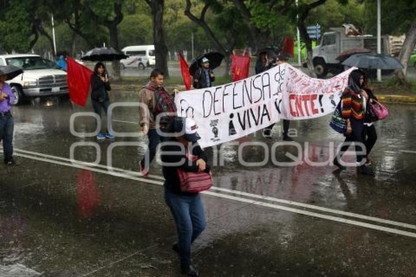 MANIFESTACIÓN MAESTROS CNTE