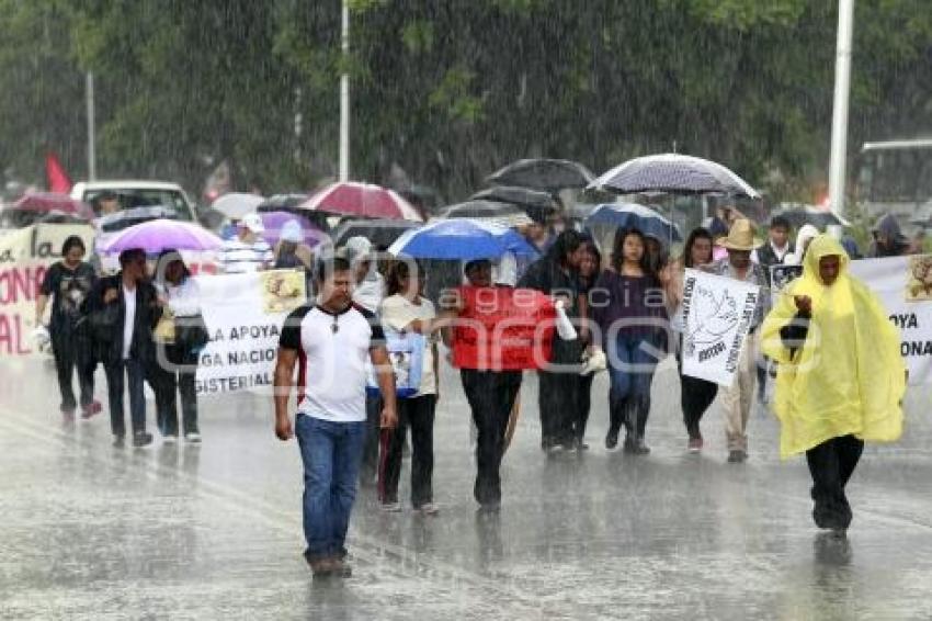 MANIFESTACIÓN MAESTROS CNTE