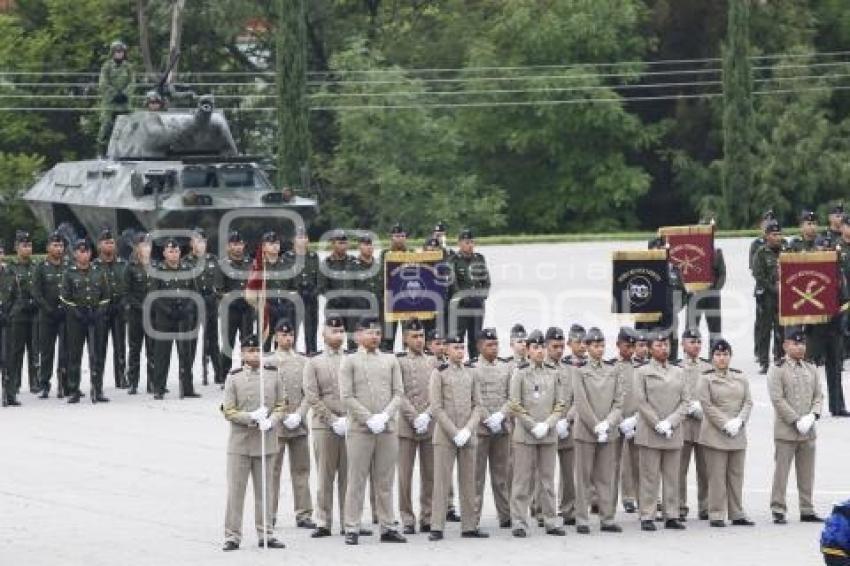 GRADUACIÓN DE CADETES