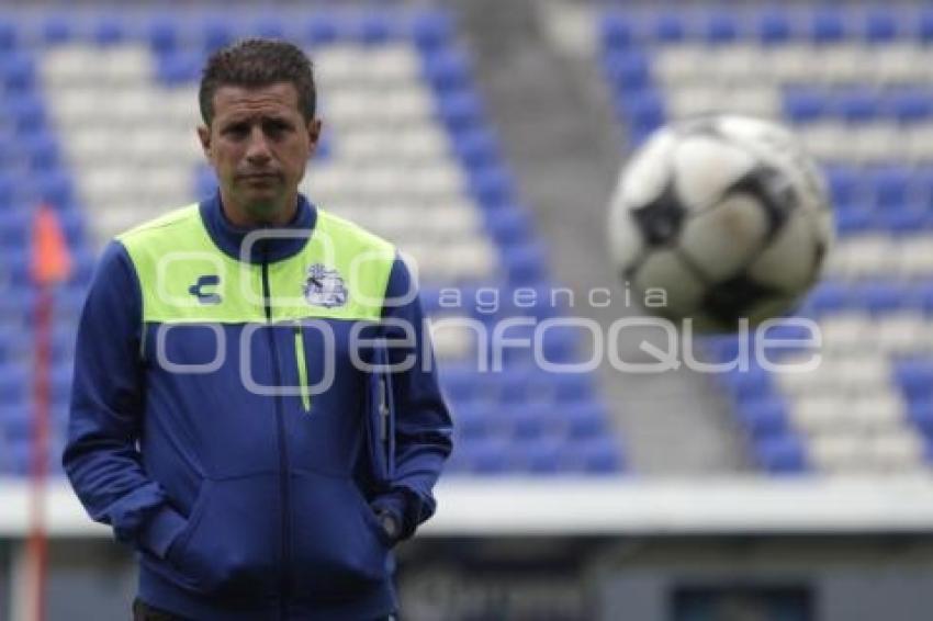 ENTRENAMIENTO . CLUB PUEBLA