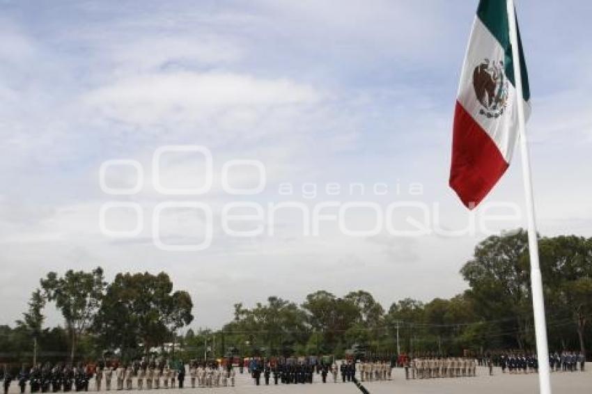 GRADUACIÓN DE CADETES