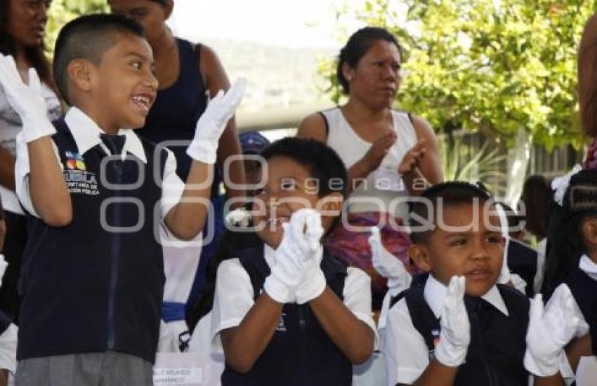 GRADUACIÓN . ACATLÁN DE OSORIO