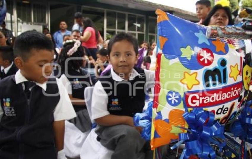 GRADUACIÓN . ACATLÁN DE OSORIO