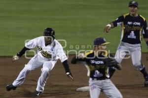 BÉISBOL . PERICOS VS RIELEROS