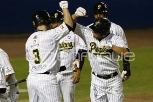 BÉISBOL . PERICOS VS RIELEROS